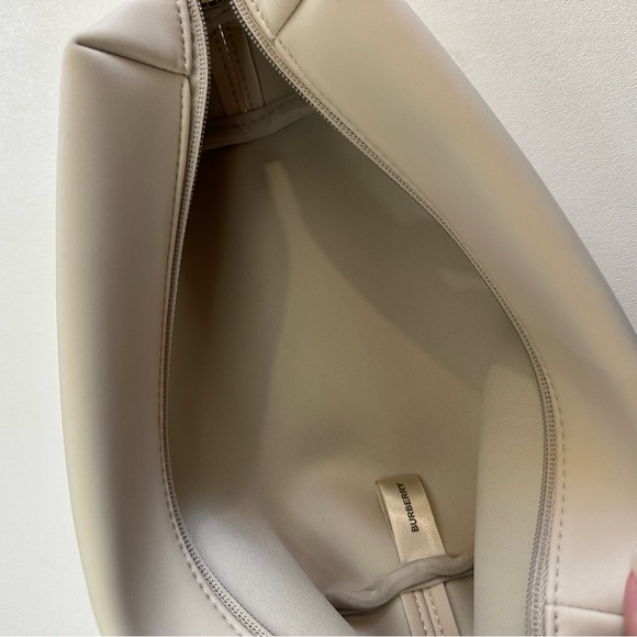 Burberry Logo Clutch Toiletry Bag Cosmetic Travel Bag Beige Polyester NWT - Picture 10 of 12